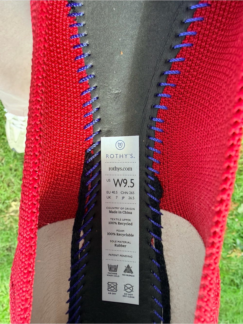 Rothys Red Pointy Flats Size 9.5 - Picture 7 of 7